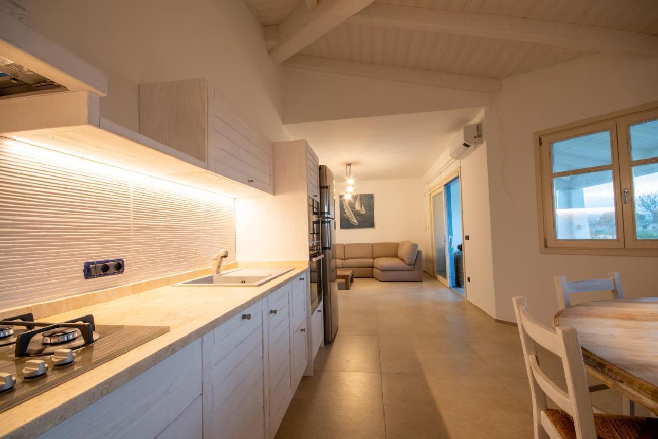 Enaja - Luxury Retreat Aparthotel Budoni Exteriör bild